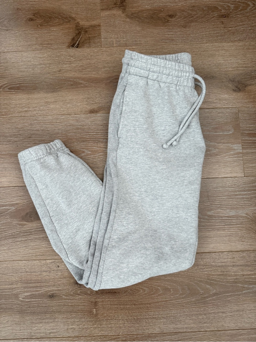 Aritzia Gray Jogger Sweatpants - Size XS